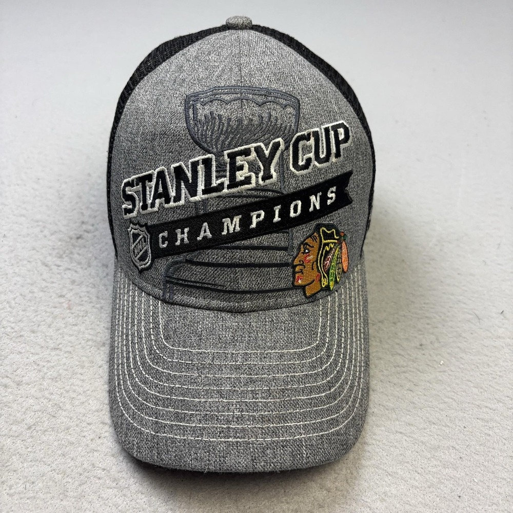 Chicago Blackhawks Hat Cap Snap Back Gray NHL Hockey Reebok Stanley Cup One Size